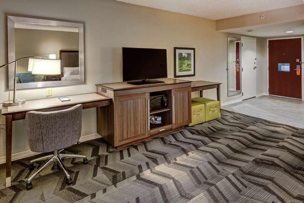 Hampton Inn & Suites Clermont Room photo